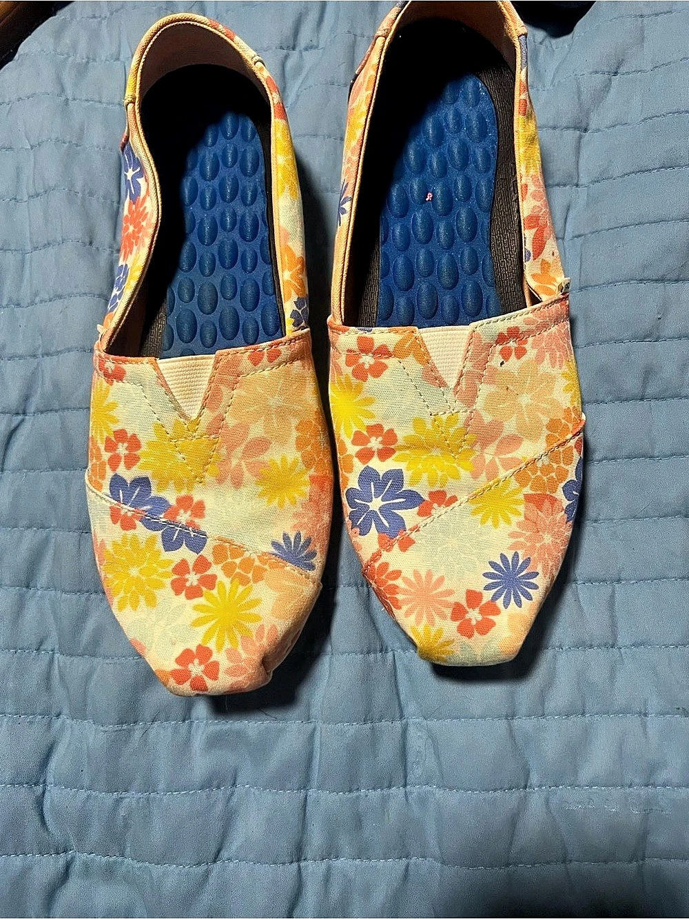 TOMS Alpargata Classic Slip-On Floral Print Flats in Orange & Blue